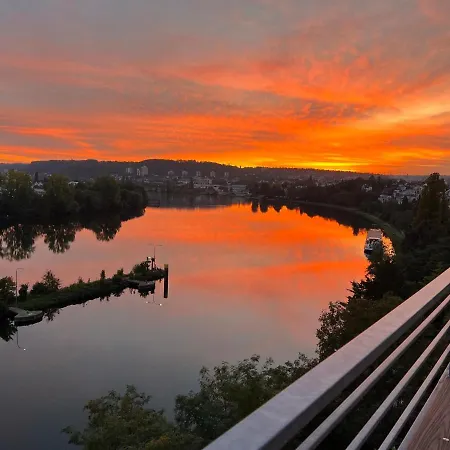 Penthouse Wohnung Mit Schoenem Moselblick In Metternich Koblenz  Exterior foto