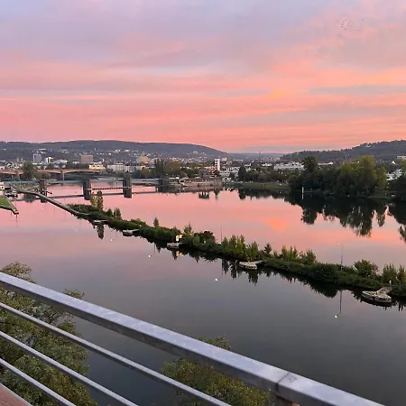 Penthouse Wohnung Mit Schoenem Moselblick In Metternich Koblenz  Exterior foto