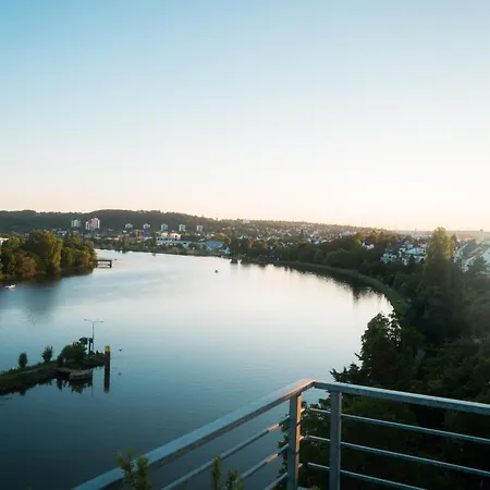 Penthouse Wohnung Mit Schoenem Moselblick In Metternich Koblenz  Exterior foto