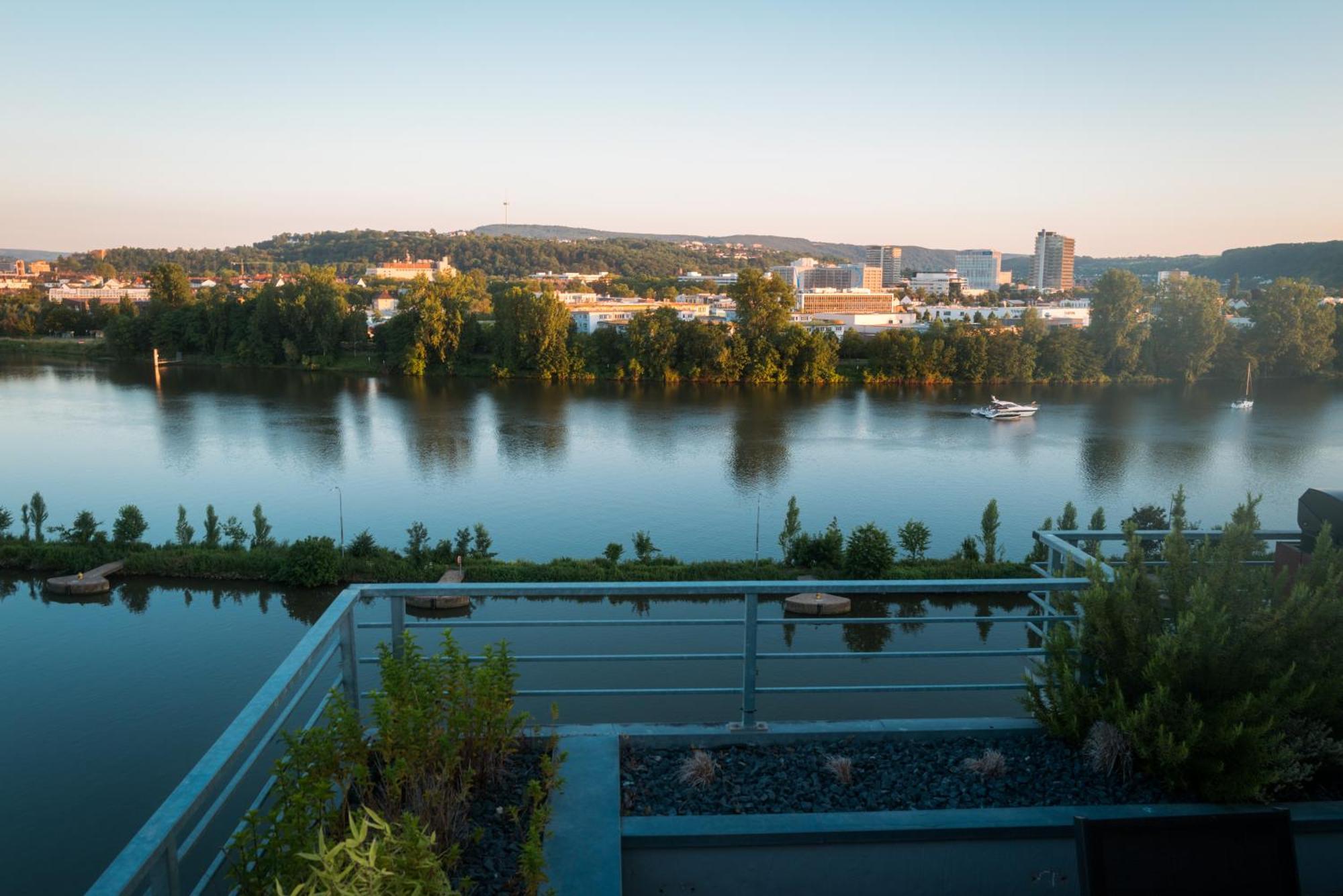 Apartment Penthouse Mit Schoenem Moselblick In Metternich