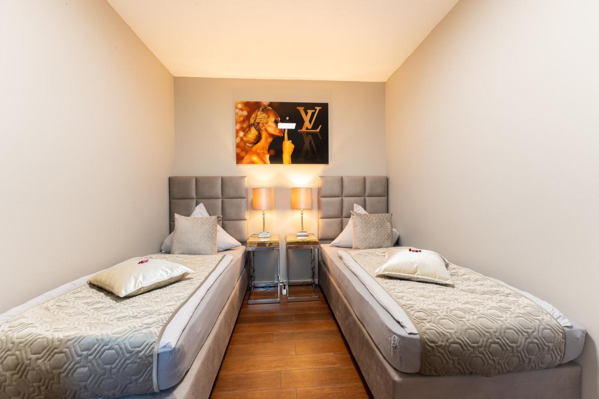 Penthouse Mit Schoenem Moselblick In Metternich Apartment
