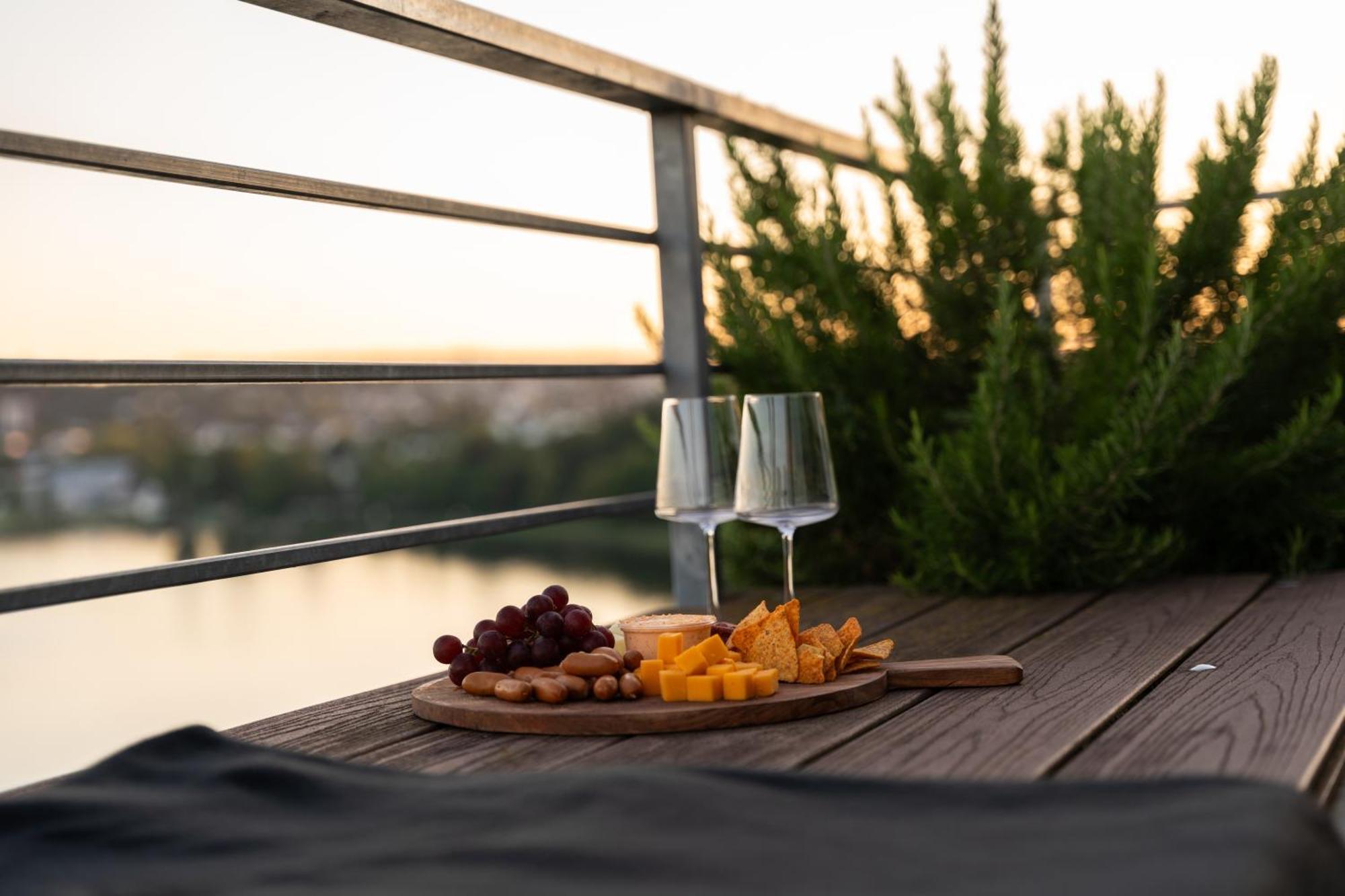 Penthouse Mit Schoenem Moselblick In Metternich